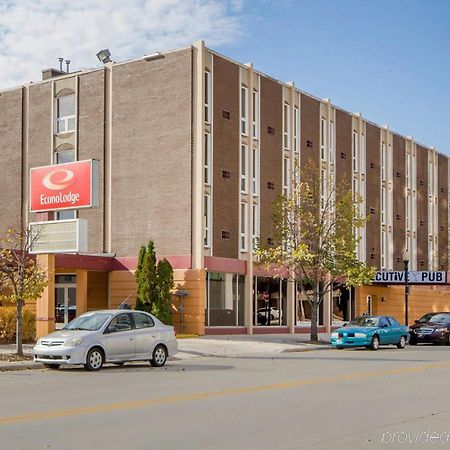 Hotel Wingate By Wyndham Sheboygan Extérieur photo