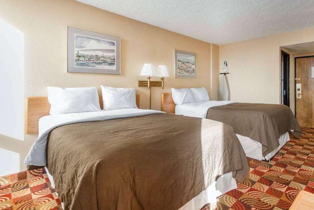 Hotel Wingate By Wyndham Sheboygan Facilités photo