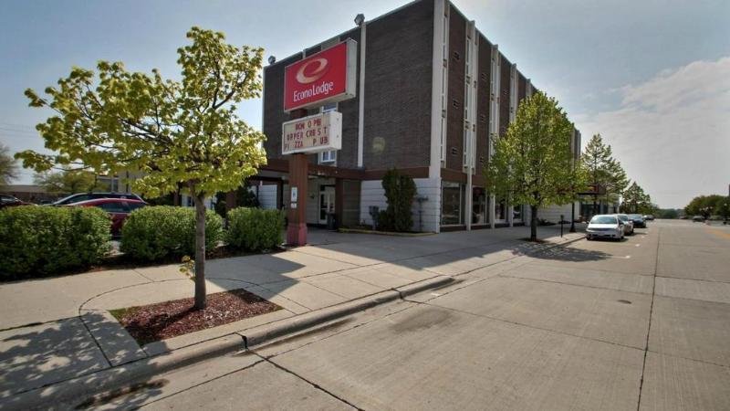 Hotel Wingate By Wyndham Sheboygan Extérieur photo