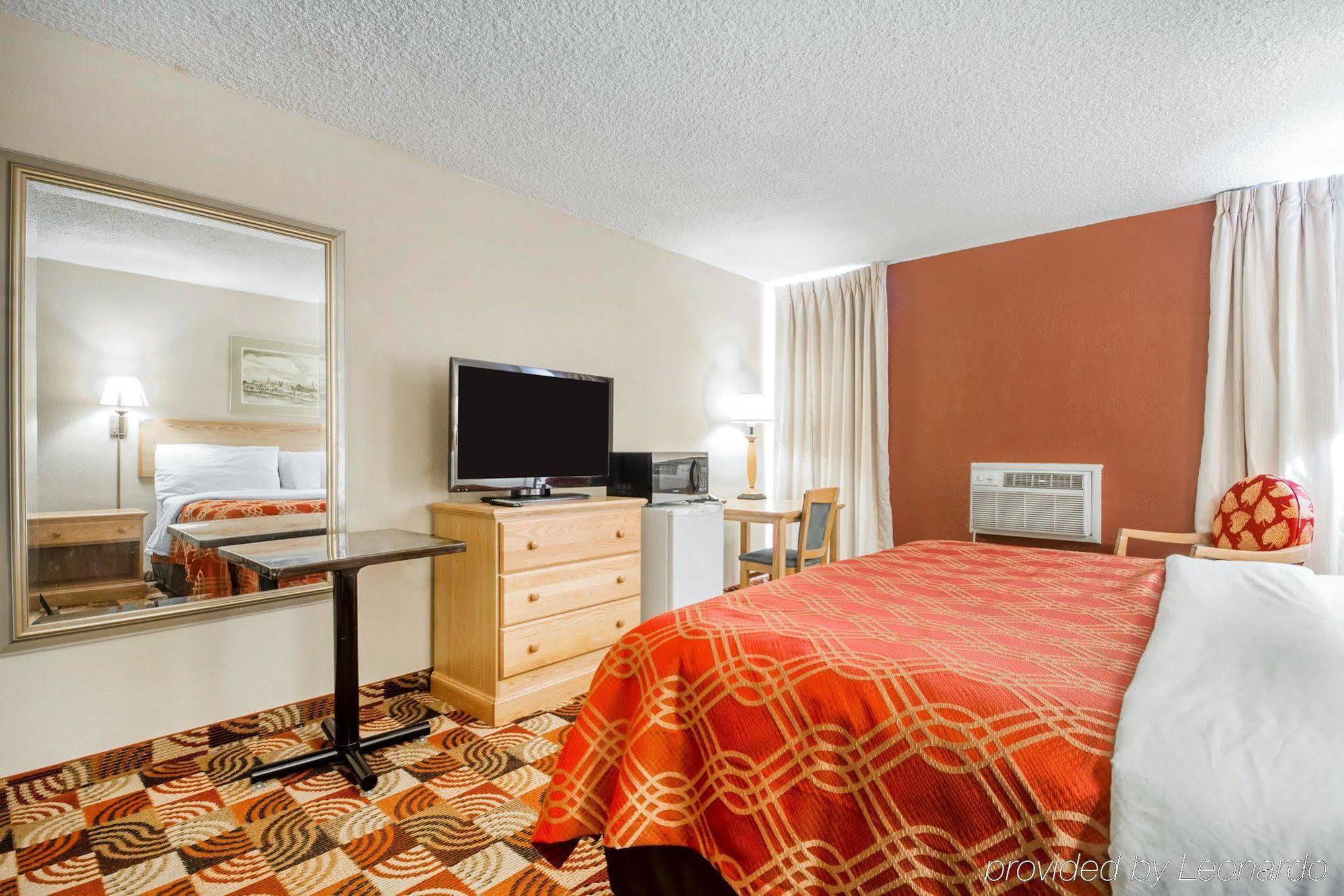 Hotel Wingate By Wyndham Sheboygan Extérieur photo